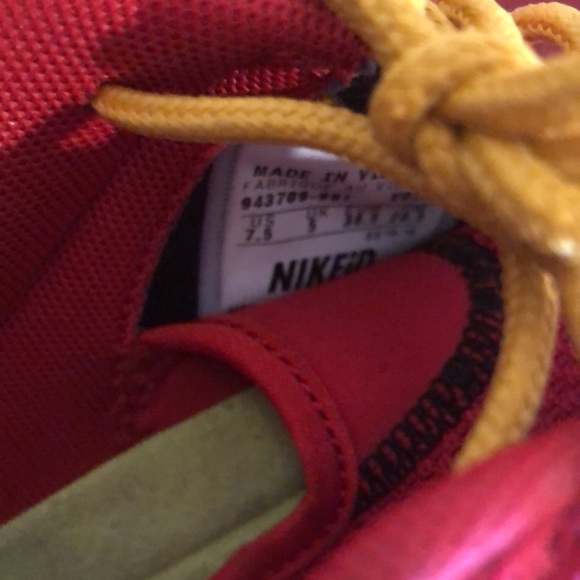 CUSTOM MADE NIKE ROSHE ONE - Picture 8 of 8